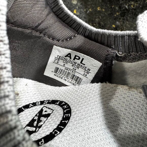 Athletic Propulsion Labs Techloom Wave Sneakers Gray. Size 7.5. - Picture 8 of 9